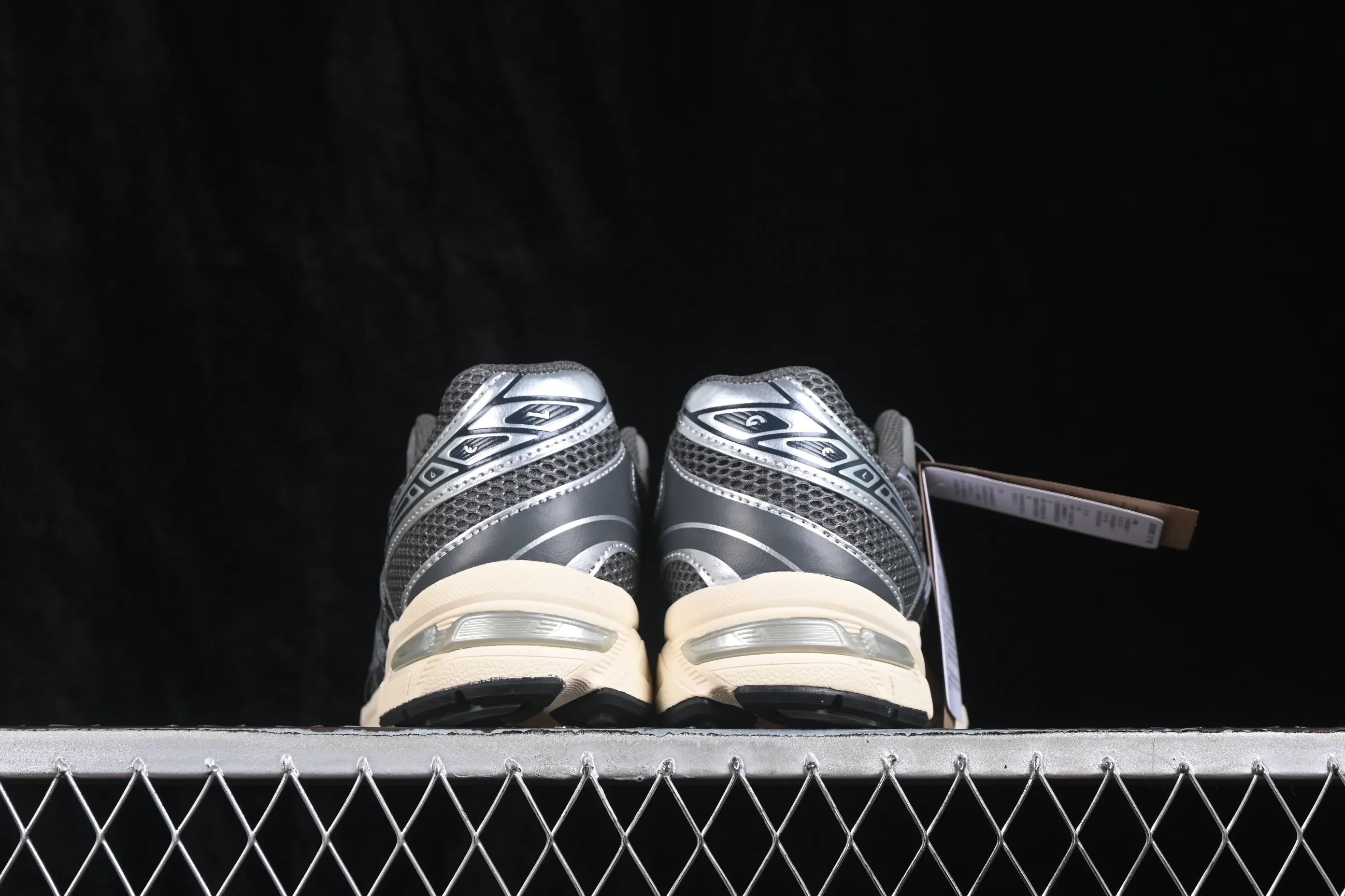 All categories Asics Asics series Asics Tiger GEL-1130 Asics Tiger GEL-1130 Asics outdoor style low-top casual sports running shoes 1201A256-026